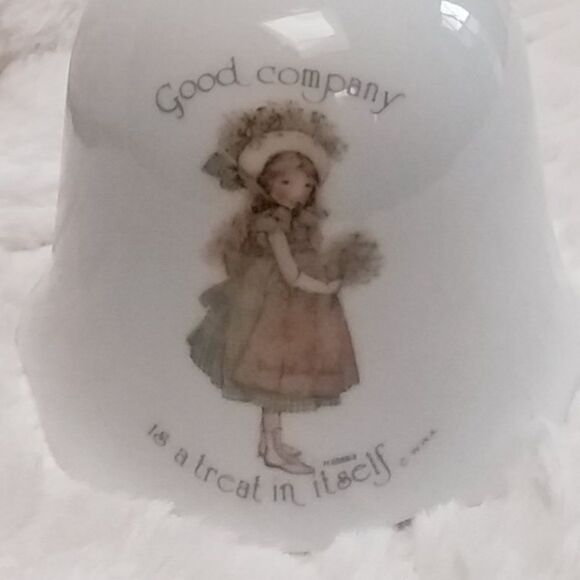 Vintage Holly Hobbie Large Bell Good Company is a Treat in Itself Gold Trim 1974 - Picture 2 of 7